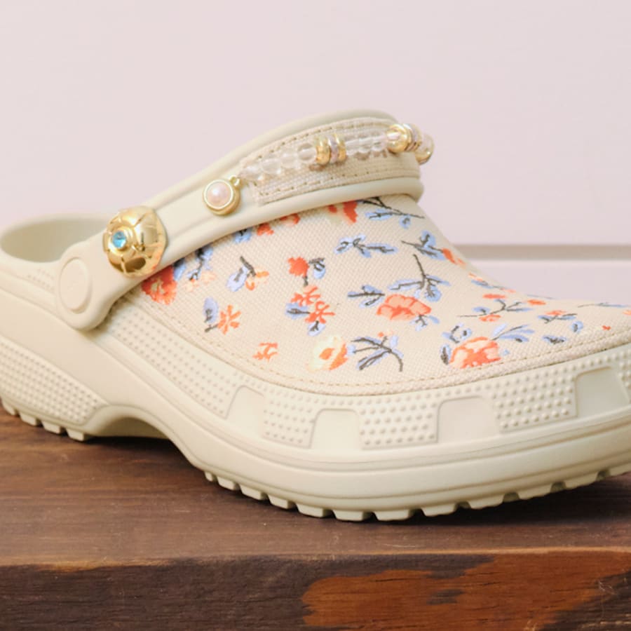 Crocs - Classic Crafted Floral Clog Women|Men