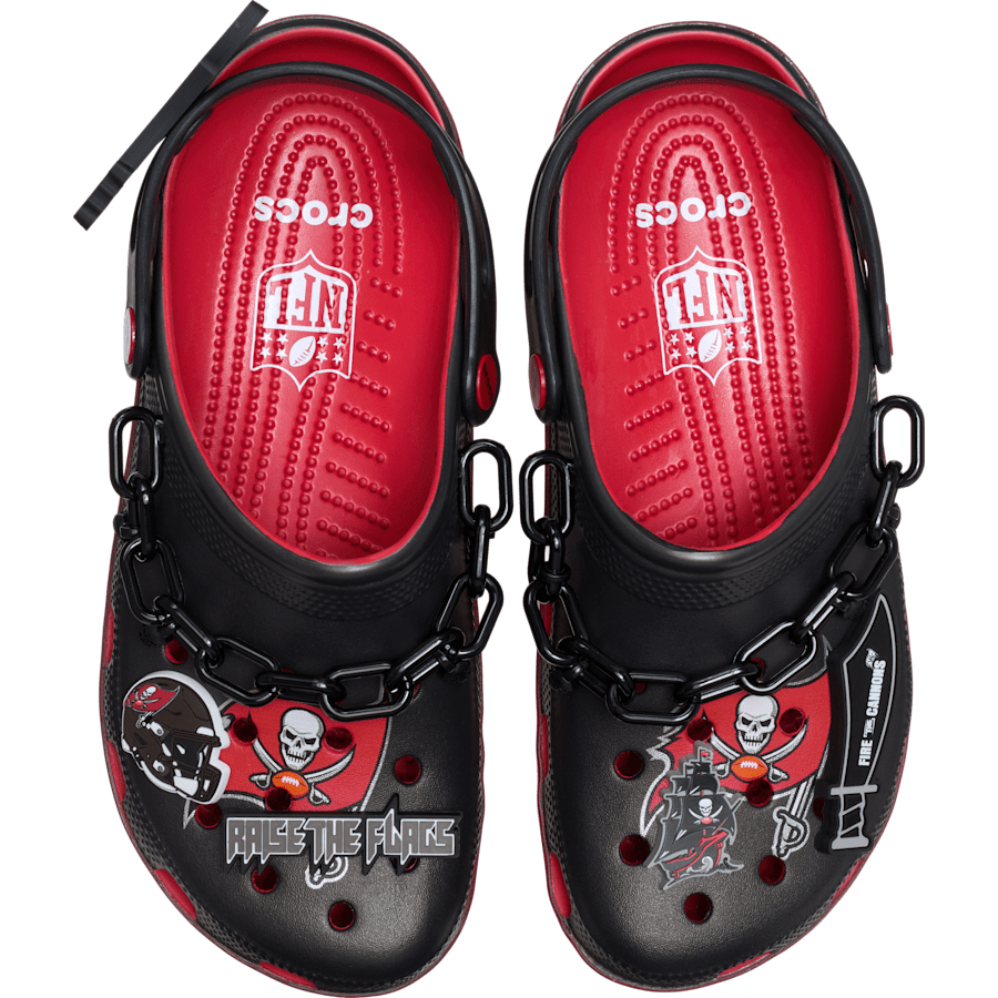 Crocs - NFL Tampa Bay Buccaneers Classic Clog Women|Men