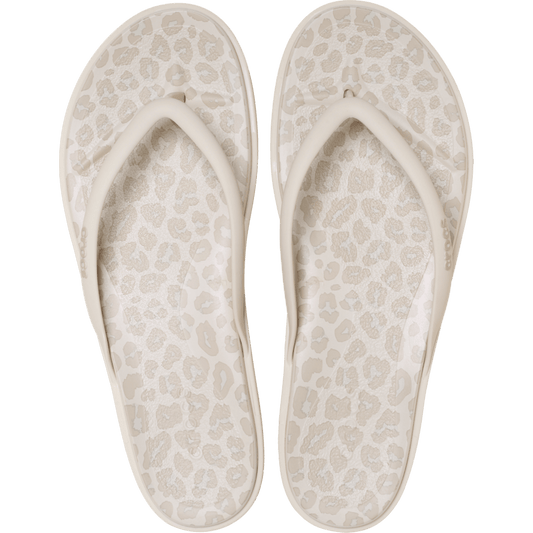 Crocs - Miami Round Toe Animal Flip Women